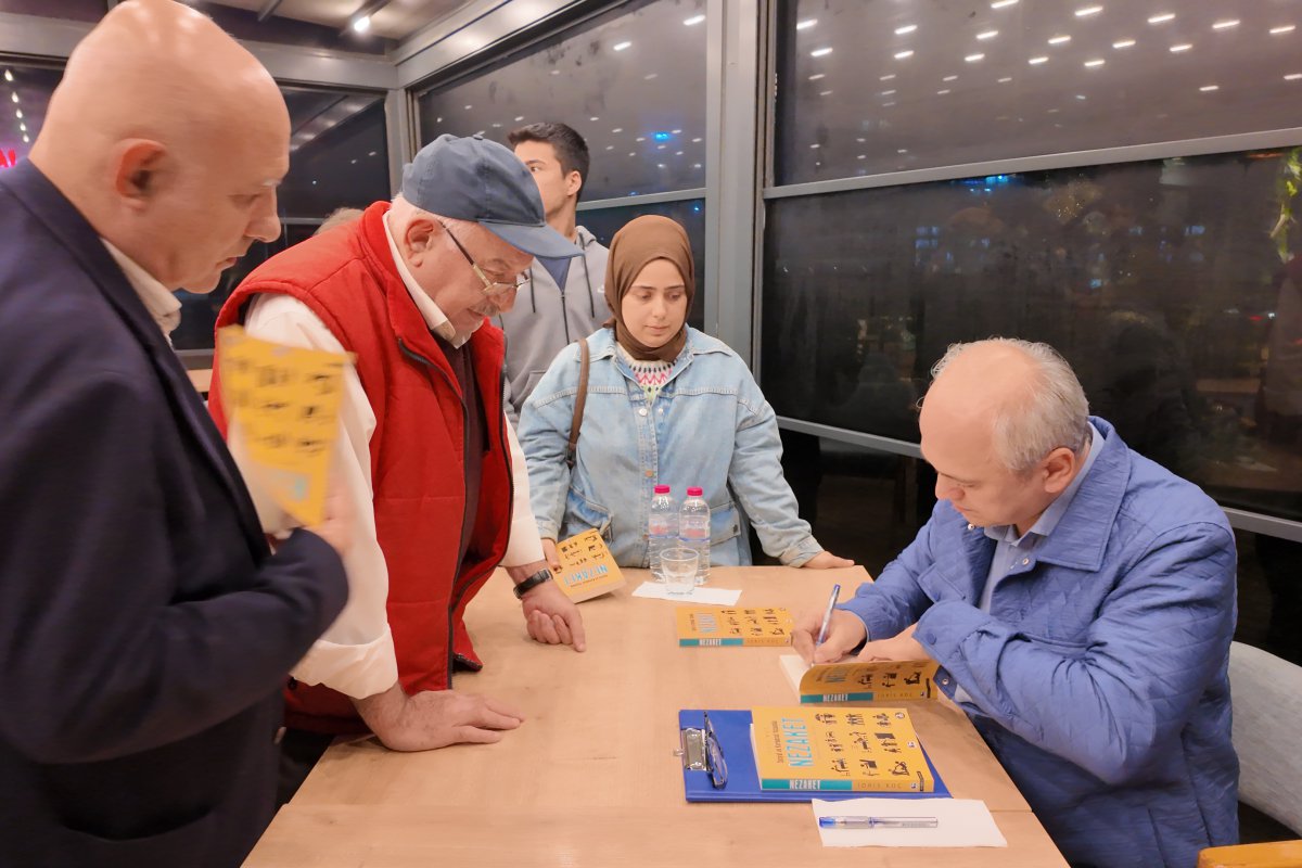 Kitap Günleri’nin ilk söyleşisi Akse Kitap Kahve’de