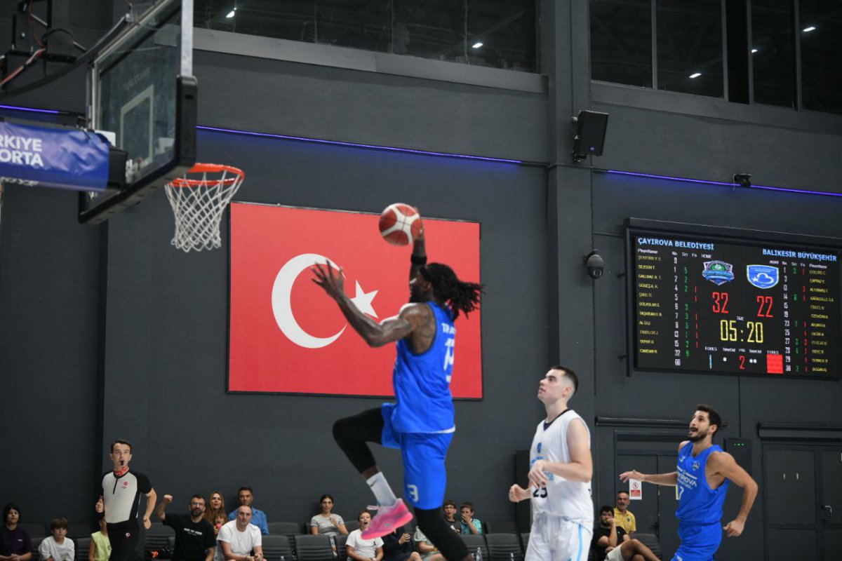 Çayırova Belediyesi, Balıkesir’i hazırlık maçında mağlup etti