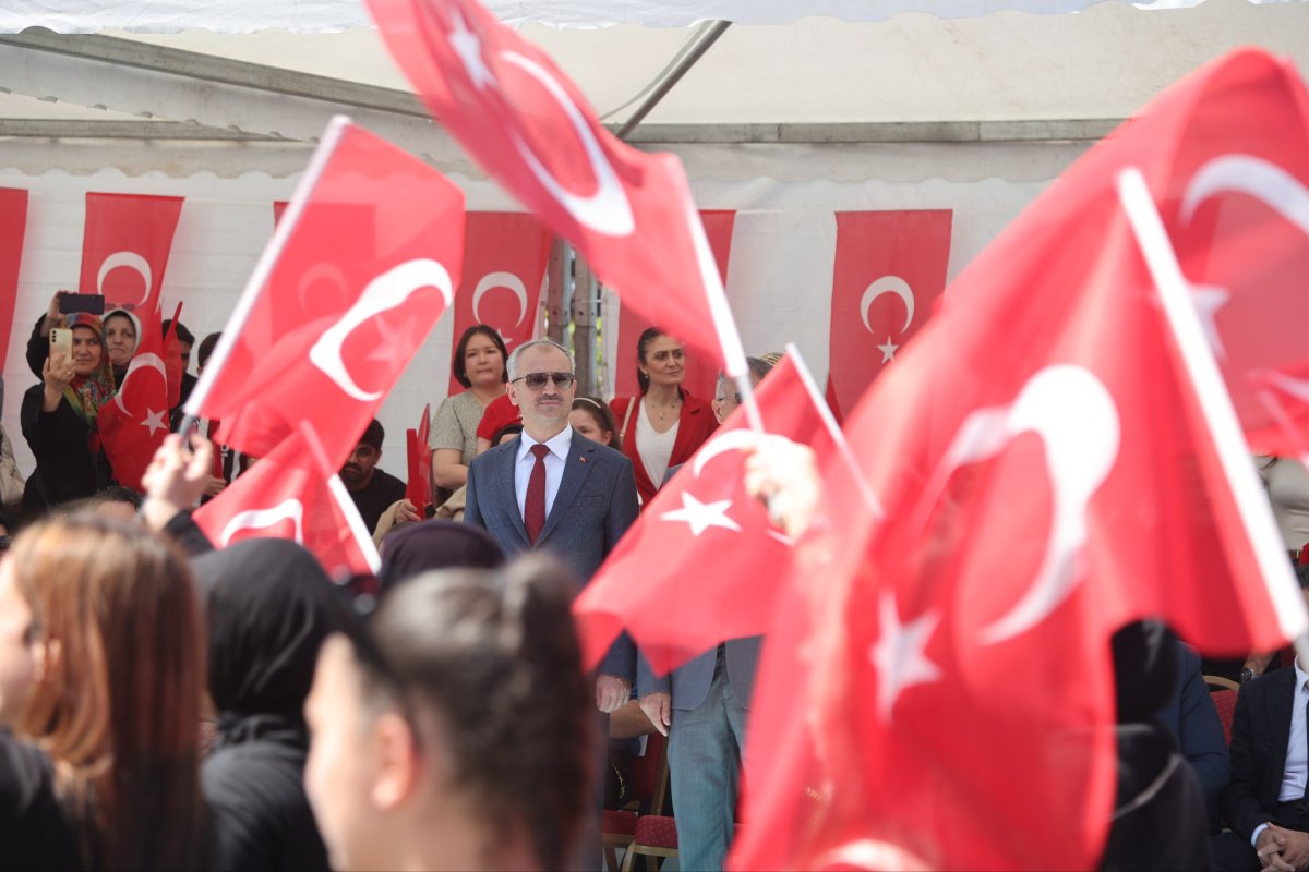 Çayırova’da 19 Mayıs coşkusu
