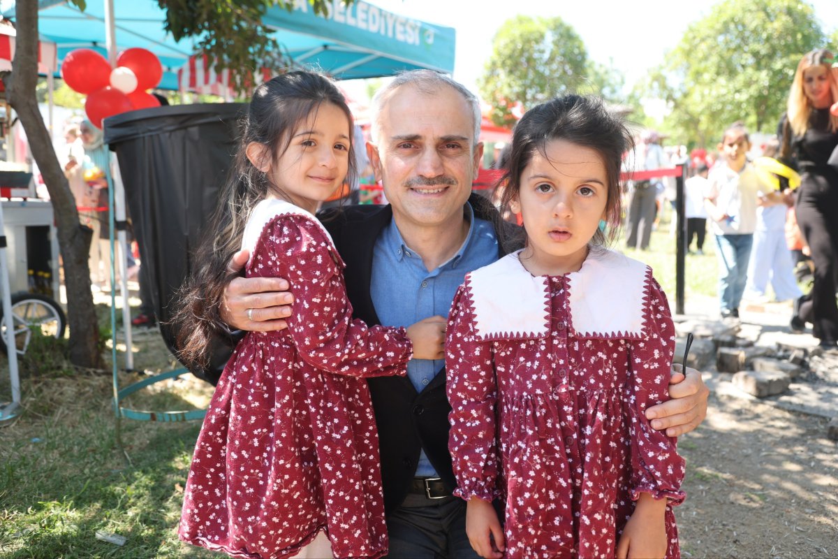 Çayırova’da Geleneksel Çocuk Oyunları Şenliği neşesi