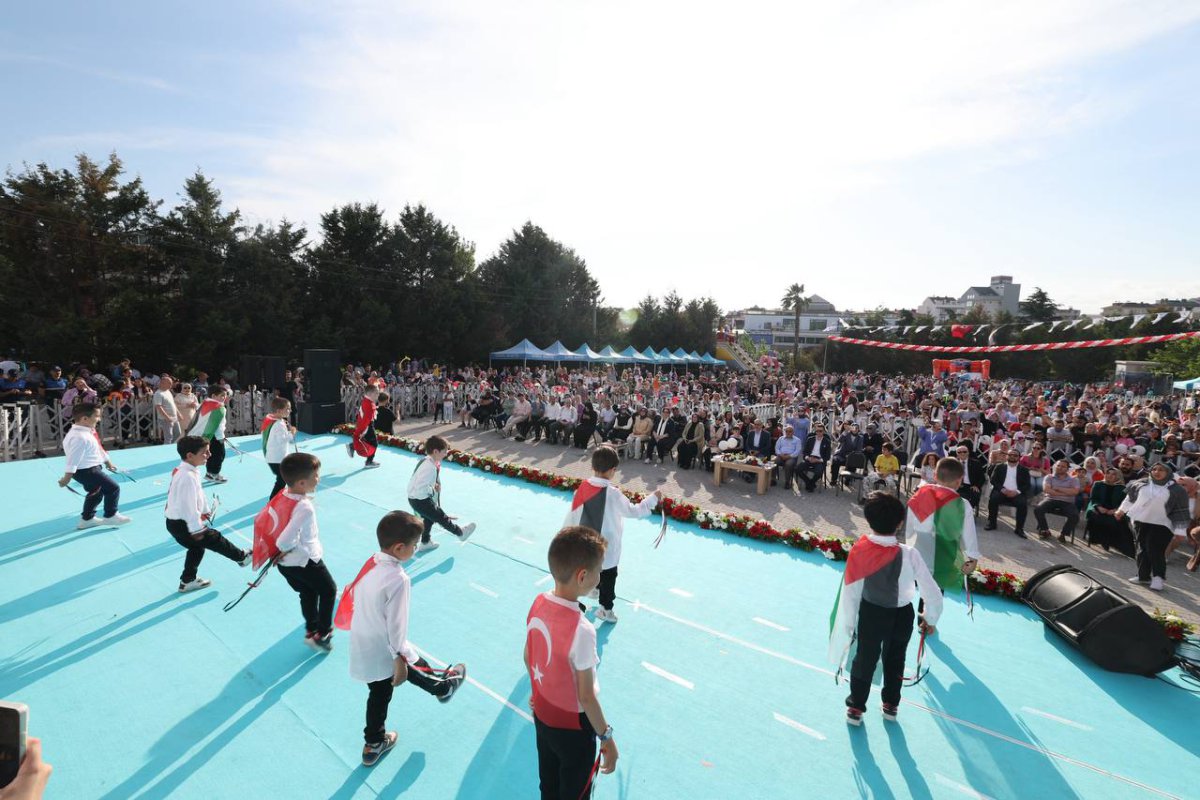 Çocuk kulüplerine muhteşem kapanış programı