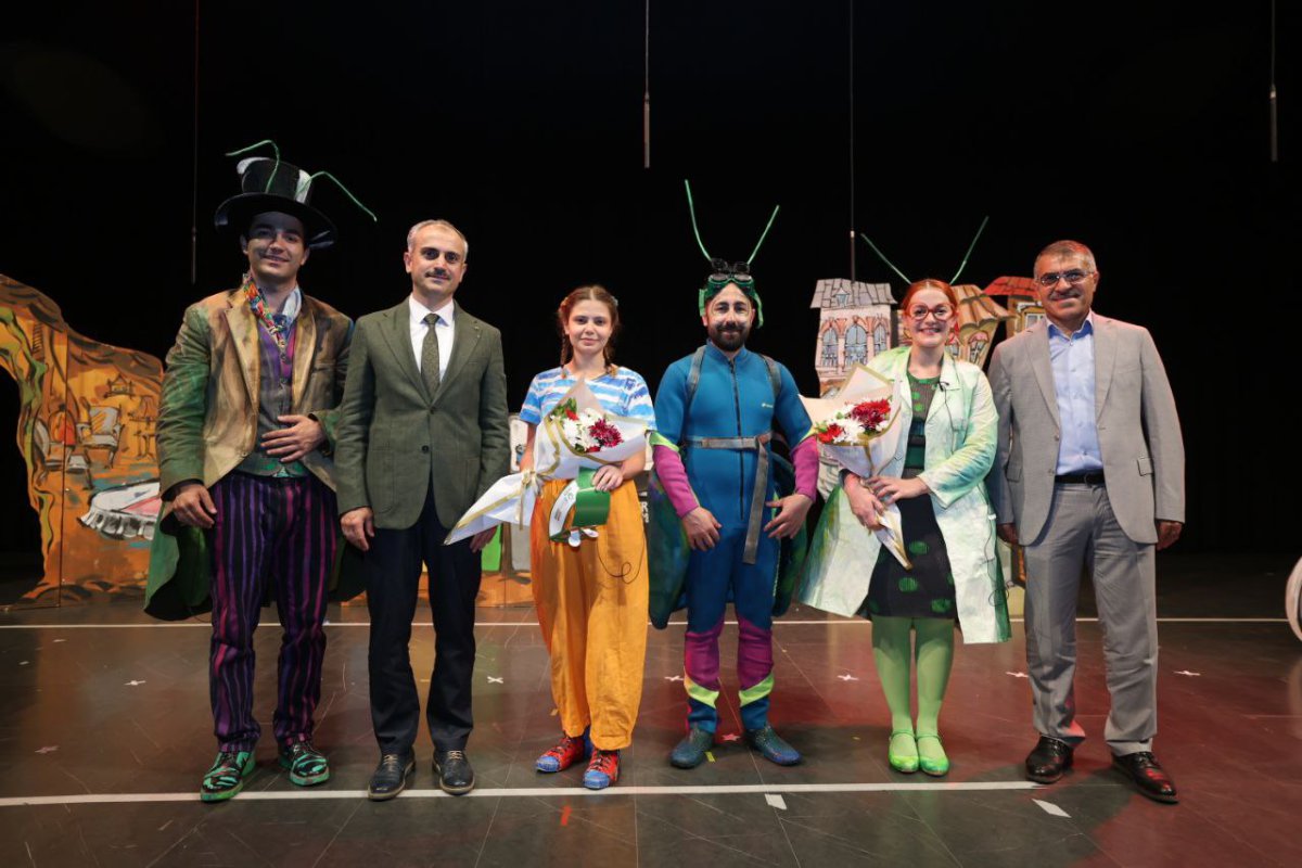 Çayırovalı minikler, geri dönüşümü eğlenerek öğrendi