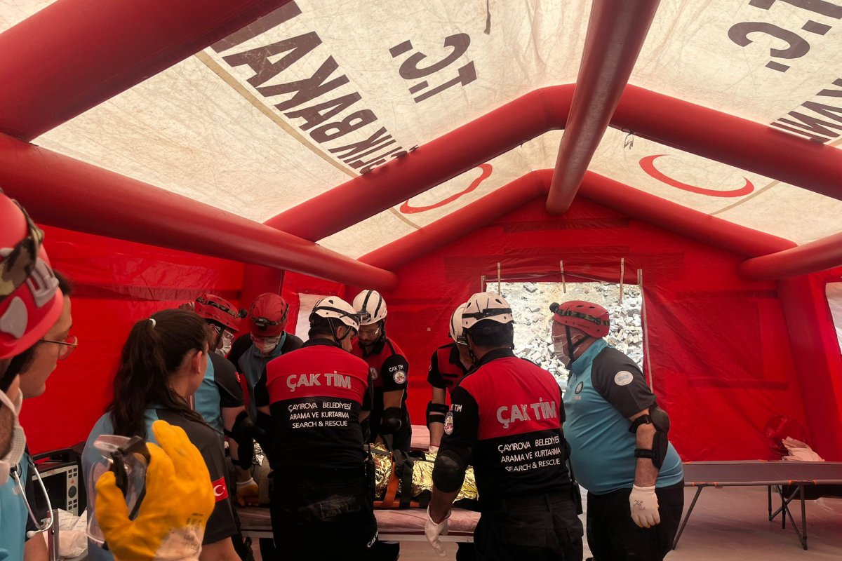 ÇAK-TİM’den başarılı deprem tatbikatı