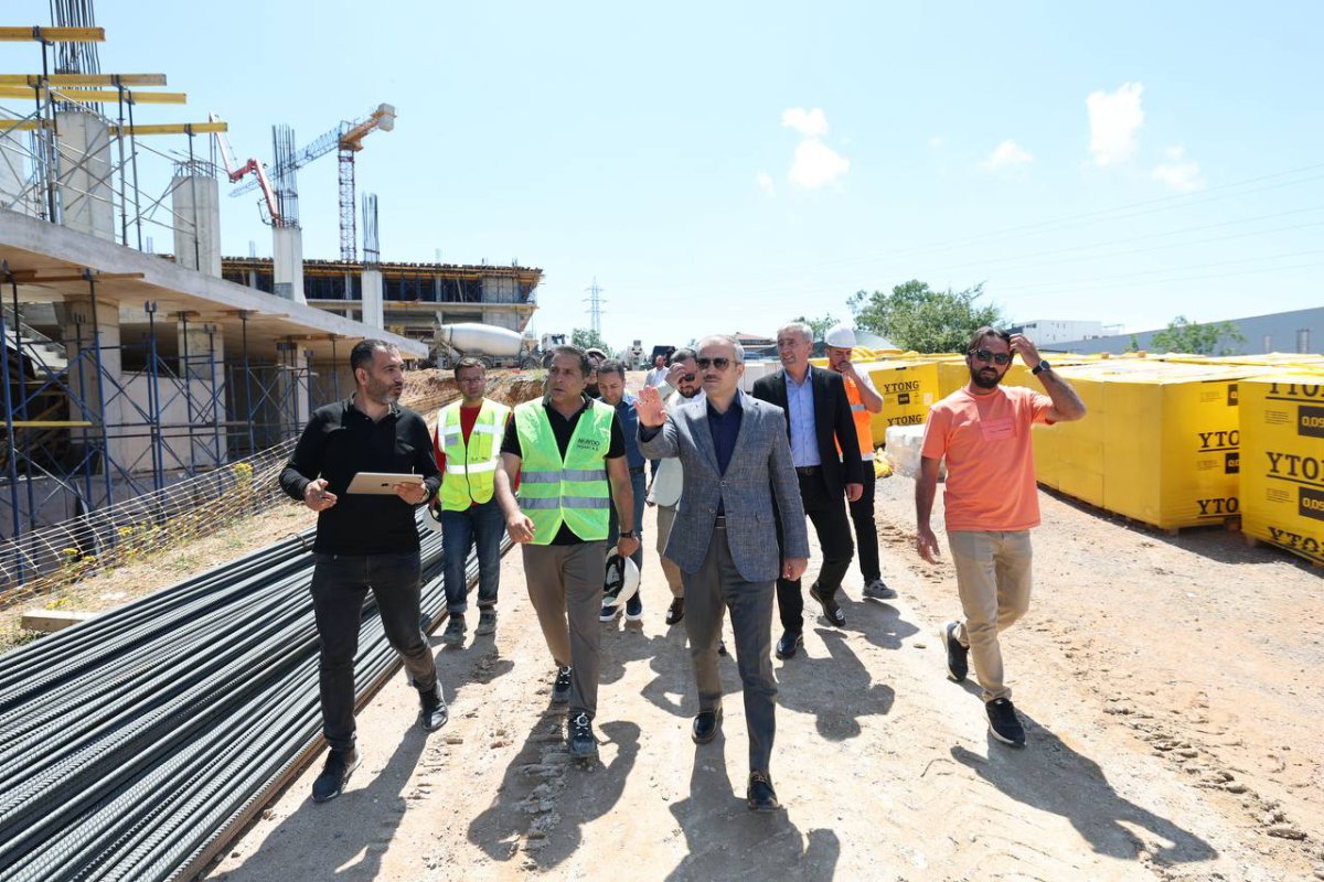 Çiftçi, Çayırova’ya eğitim ve spor alanında sınıf atlatacak projeyi inceledi