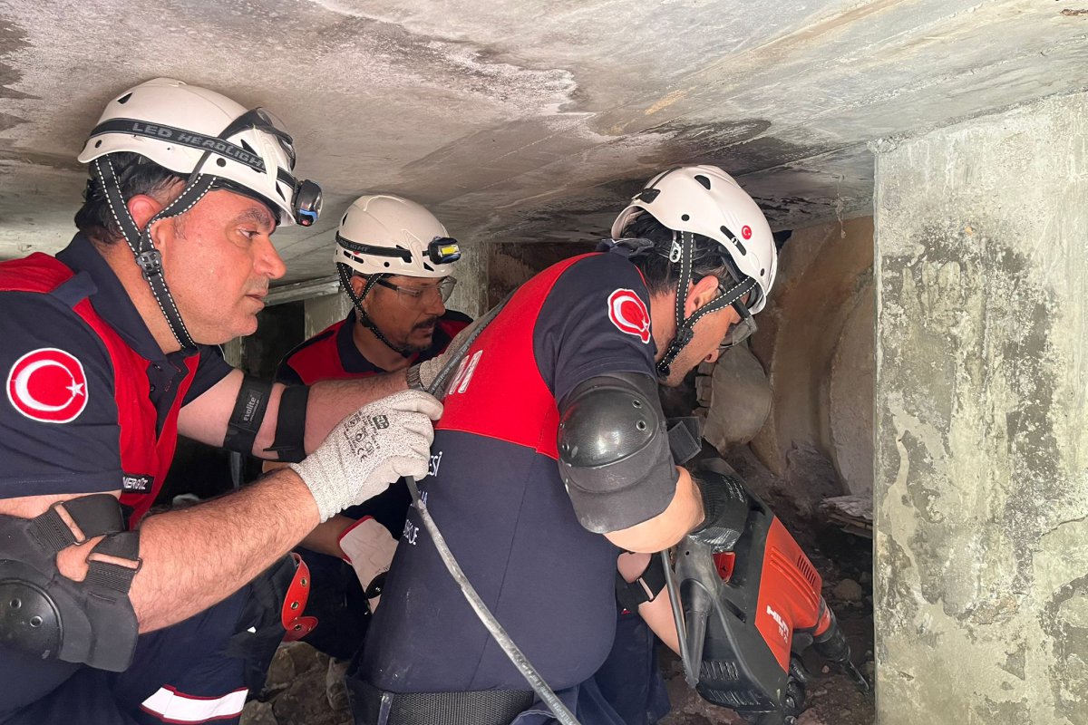 ÇAK-TİM’den başarılı deprem tatbikatı