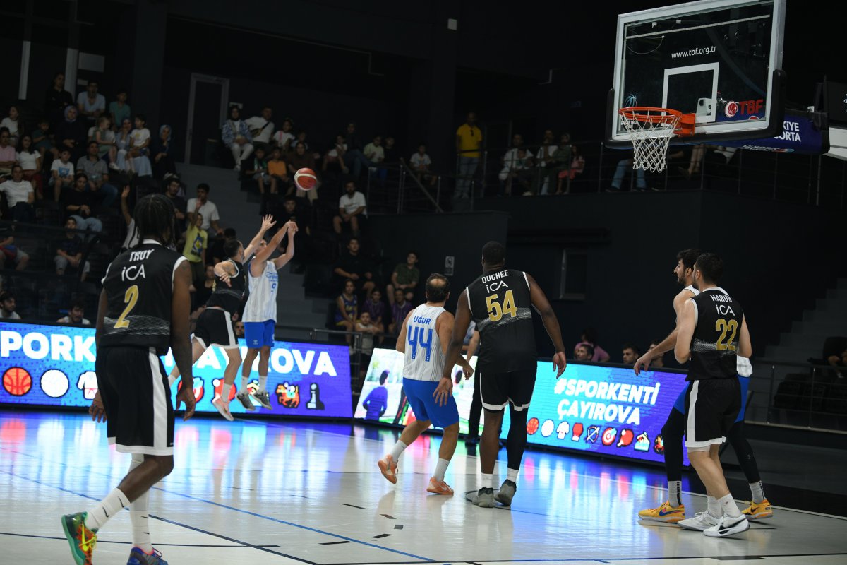 Çayırova Belediyesi’nden farklı prova