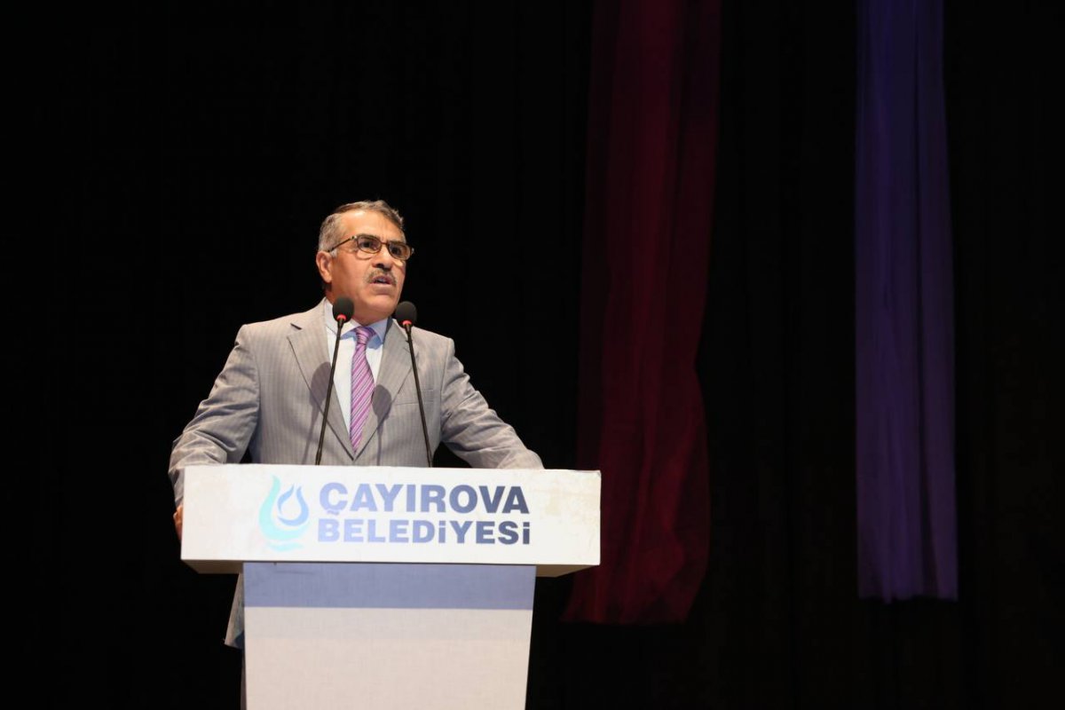 Çayırovalı özel bireylerin hünerleri ayakta alkışlandı