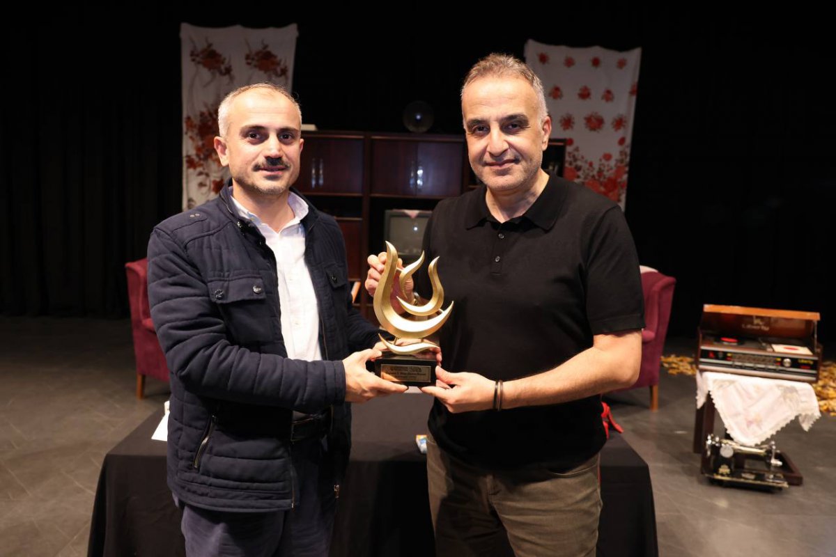 Bekir Develi, Çayırovalı sevenleriyle bir araya geldi