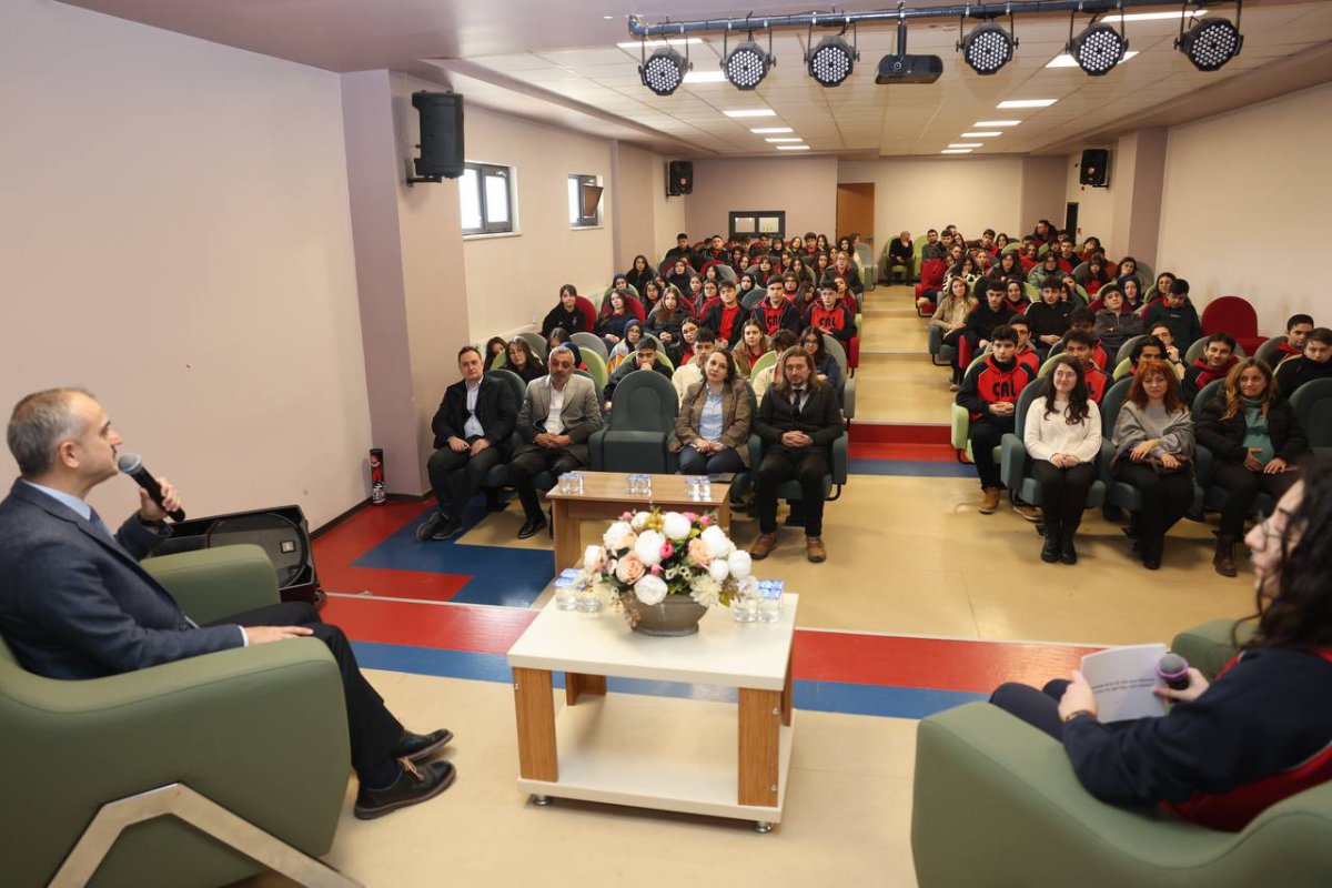 Çiftçi, Kariyer Günleri’nde öğrencilerle buluşuyor