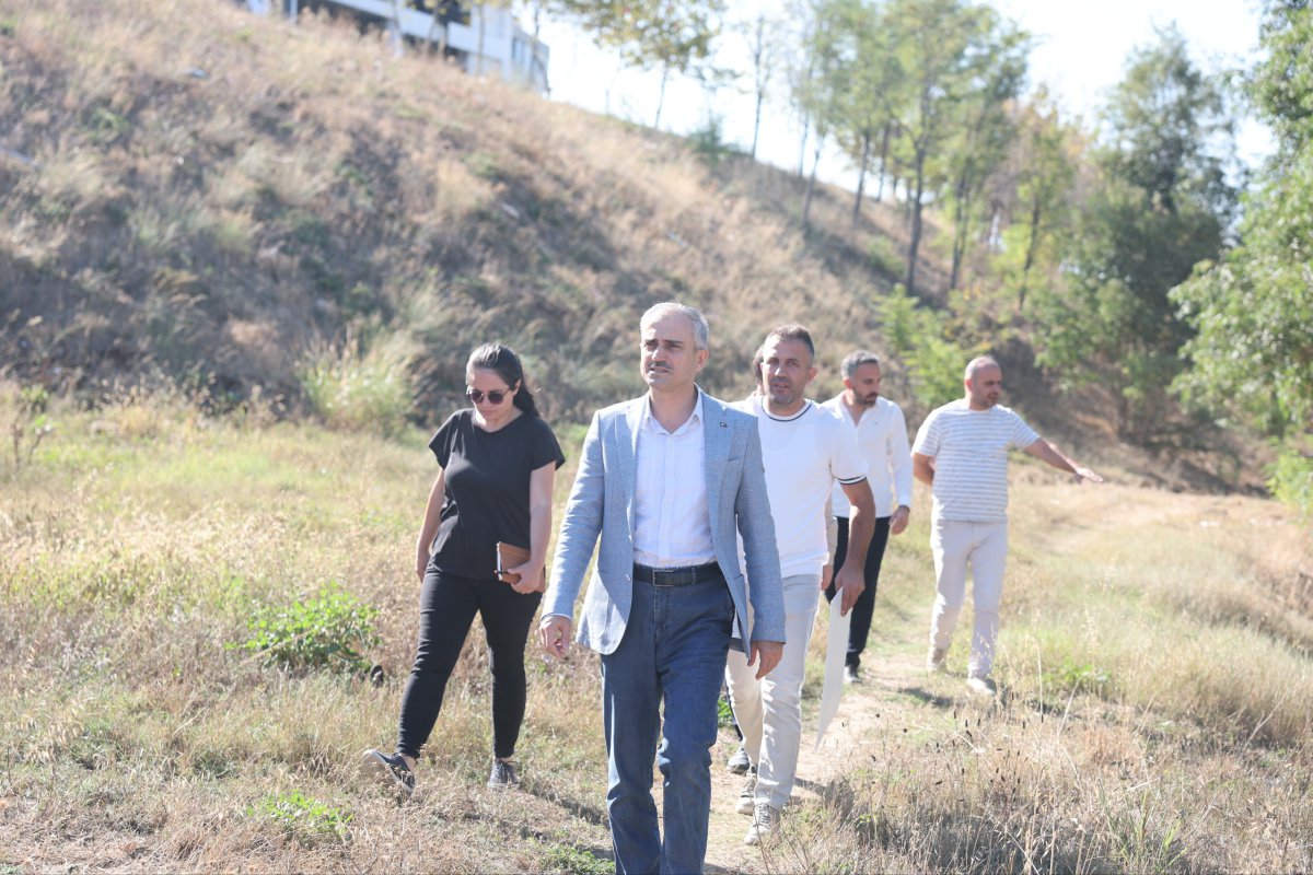  Fatih Sultan Mehmet Parkı’nda yenileme çalışmaları başladı   