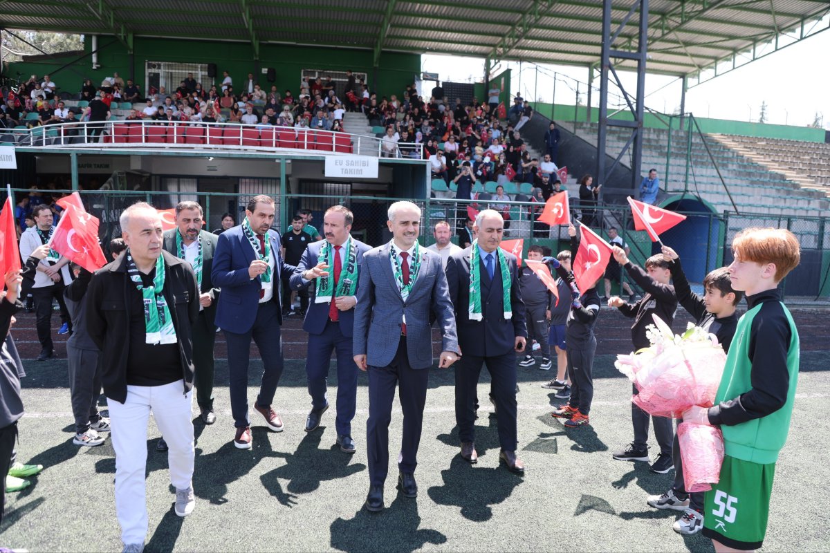 Çayırova’da 19 Mayıs Gençlik Turnuvası düzenlendi